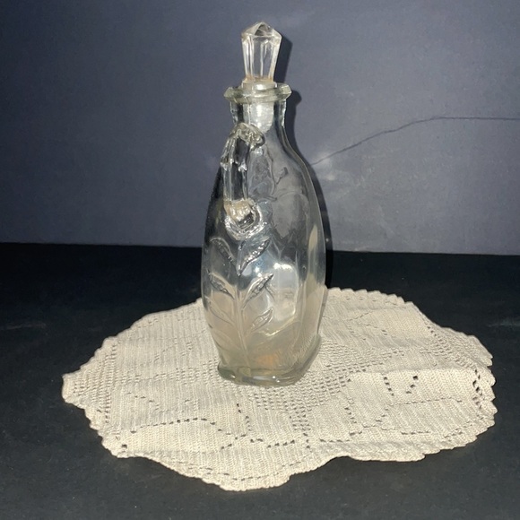 8 FL OZ Glass Cruet Syrup Decanter Bottle Stopper Vintage - Picture 2 of 12